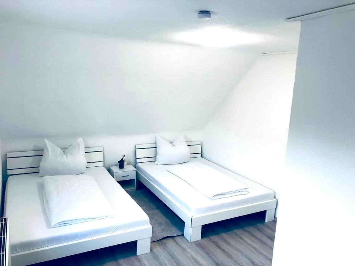 Apartment Mit Neuem Bad Und Kueche
